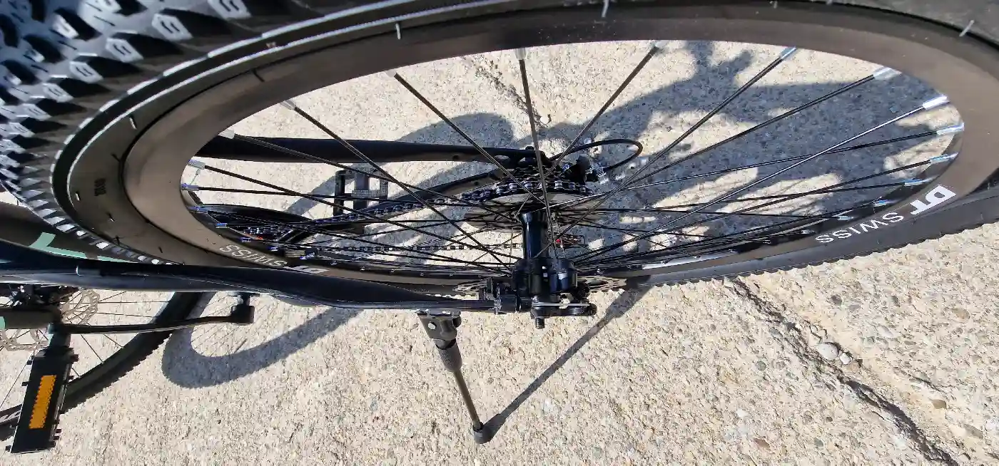 MTB bicykel AVYA 27,5″ – zelený – produktová fotografia 3